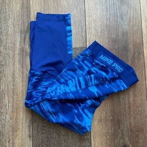 Nike Pro Dri--Fit Crop Leggings